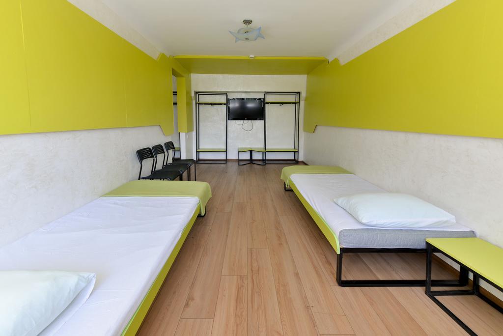 Economy Hotel Zhyger アスターナ エクステリア 写真