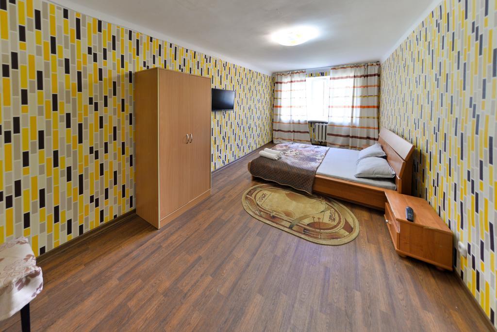 Economy Hotel Zhyger アスターナ エクステリア 写真